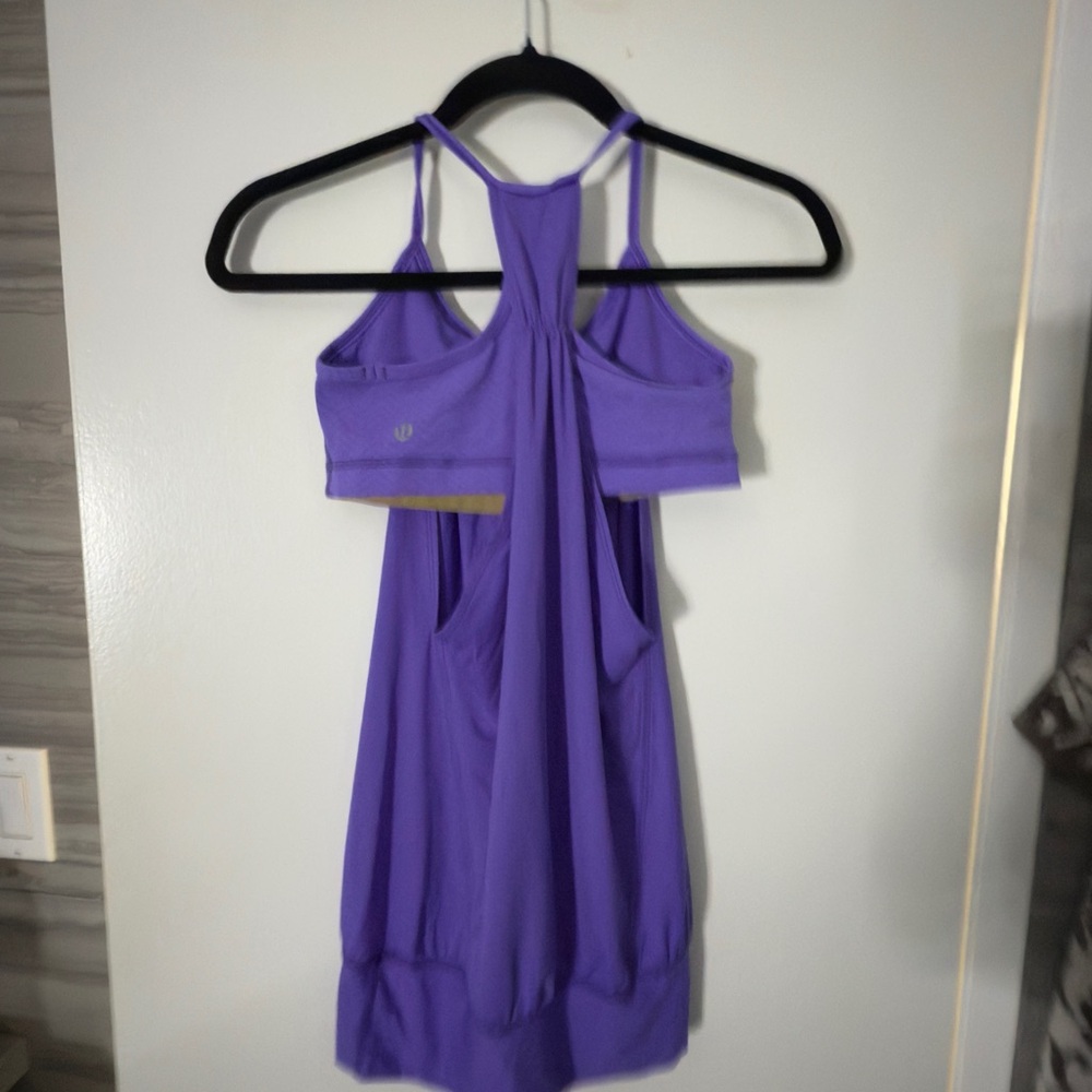 Lululemon women No Limit Tank top Racerback Built In bra purple Size 4